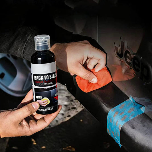 Produto profissional para revitalizar peças plásticas em automóveis.